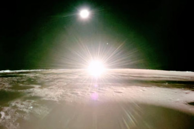 Investors are clamoring for this company’s new stock, after a successful moon landing